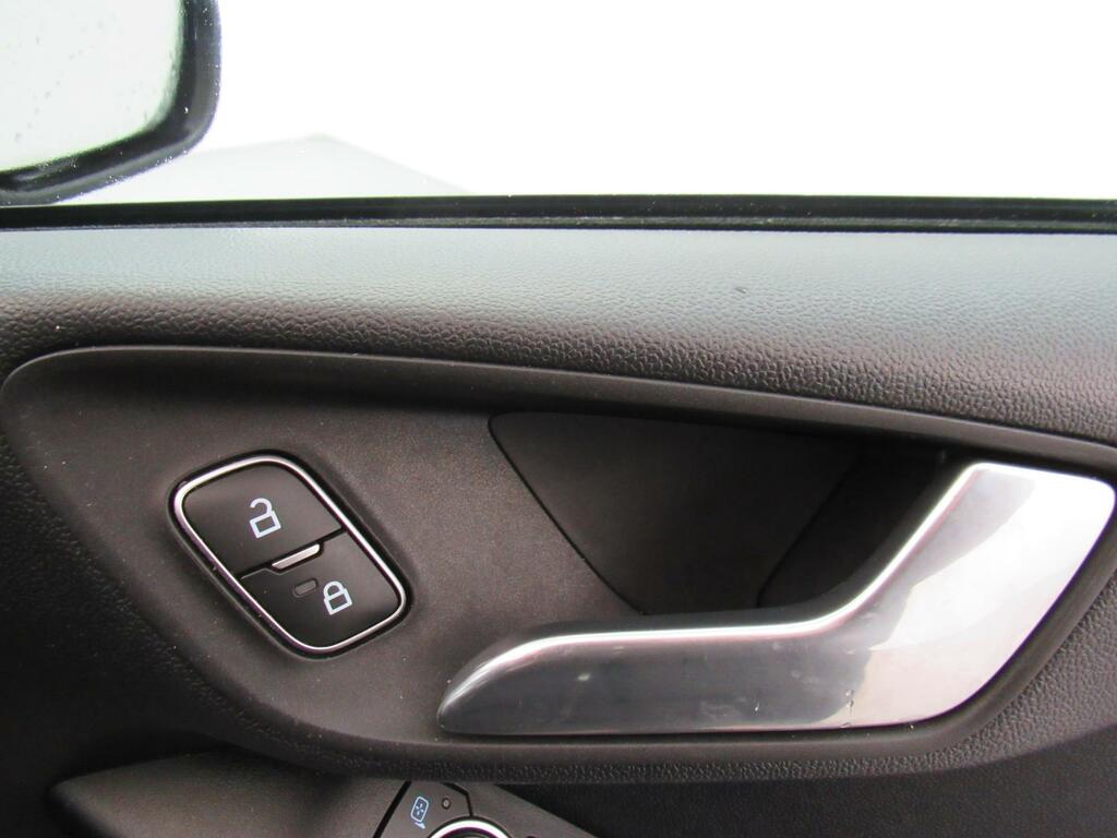 Ford Fiesta Titanium X Blue #26