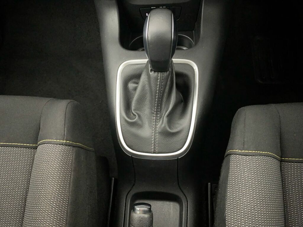 Citroen C3 1.2 Puretech Elle Grey #21