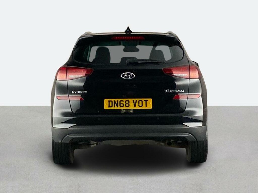 Hyundai Tucson 1.6 Gdi Premium 2Wd Black #4