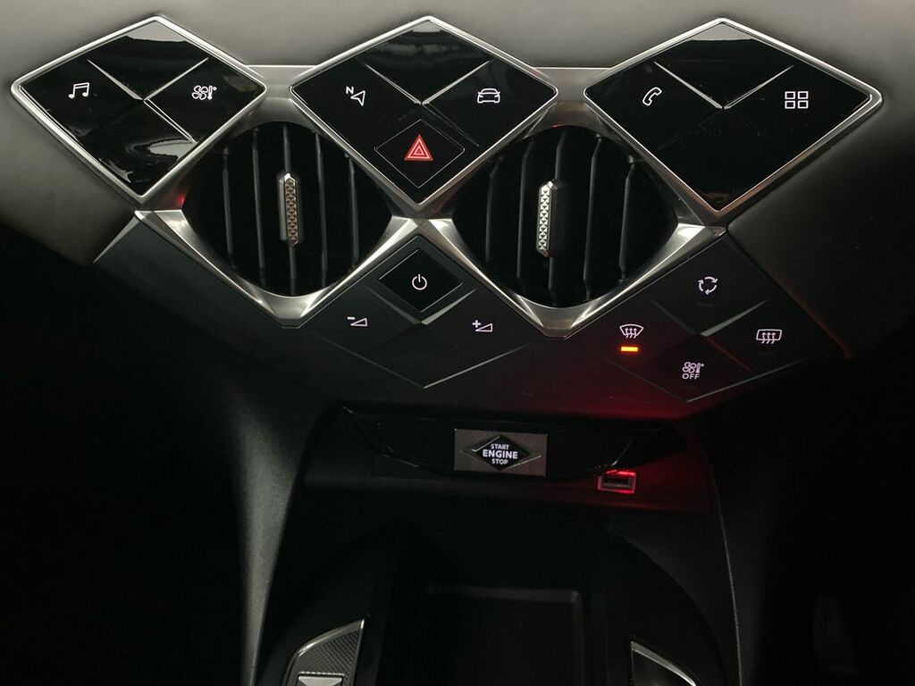 DS DS 3 Performance Line Red #18