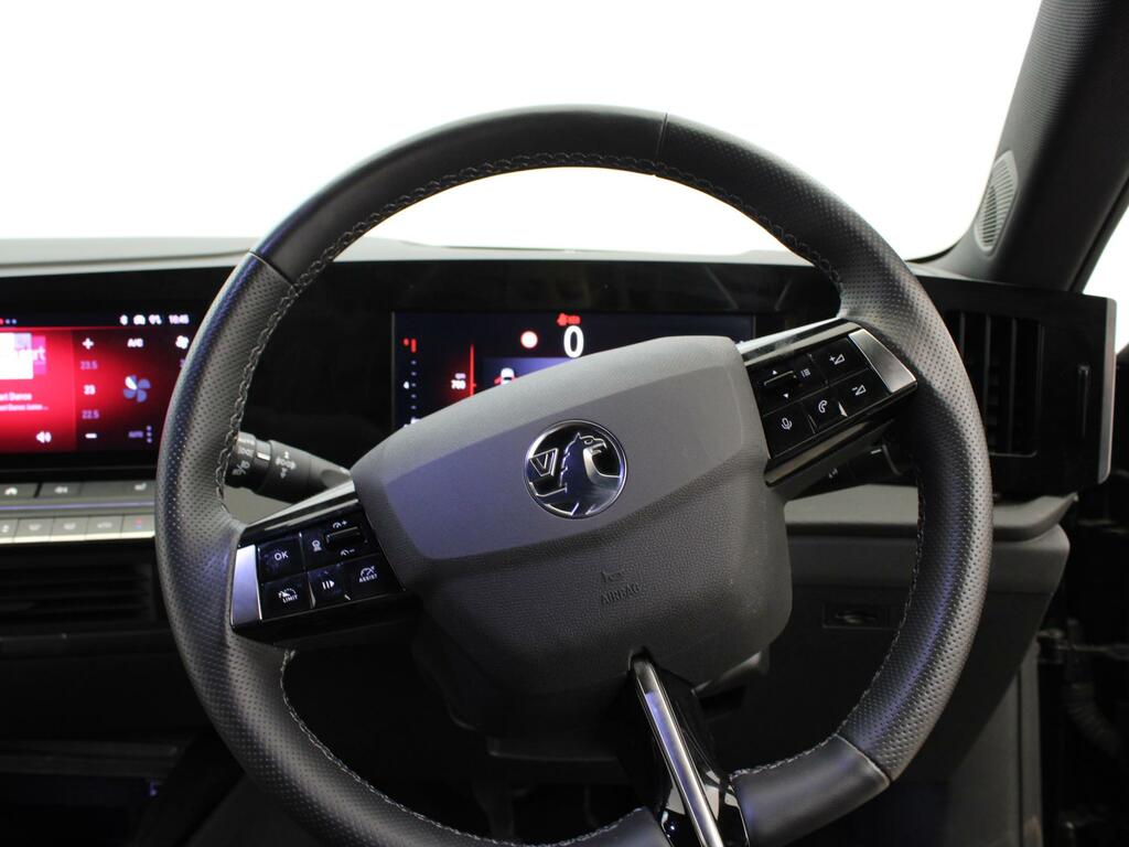 Vauxhall Astra 1.2L Design SL72KLS Black #24