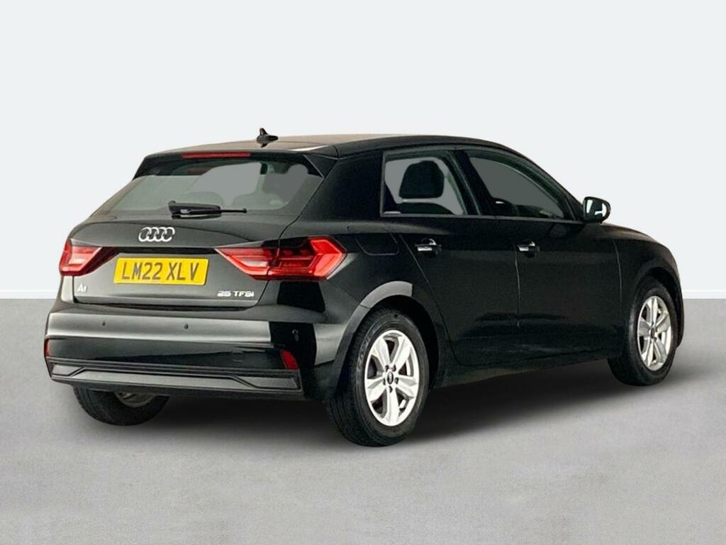 Audi A1 25 Tfsi Technik LM22XLV Black #3