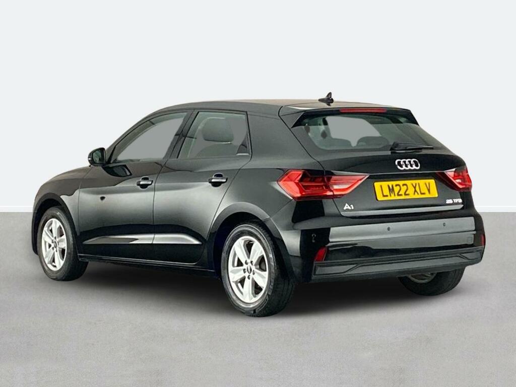 Audi A1 25 Tfsi Technik LM22XLV Black #5