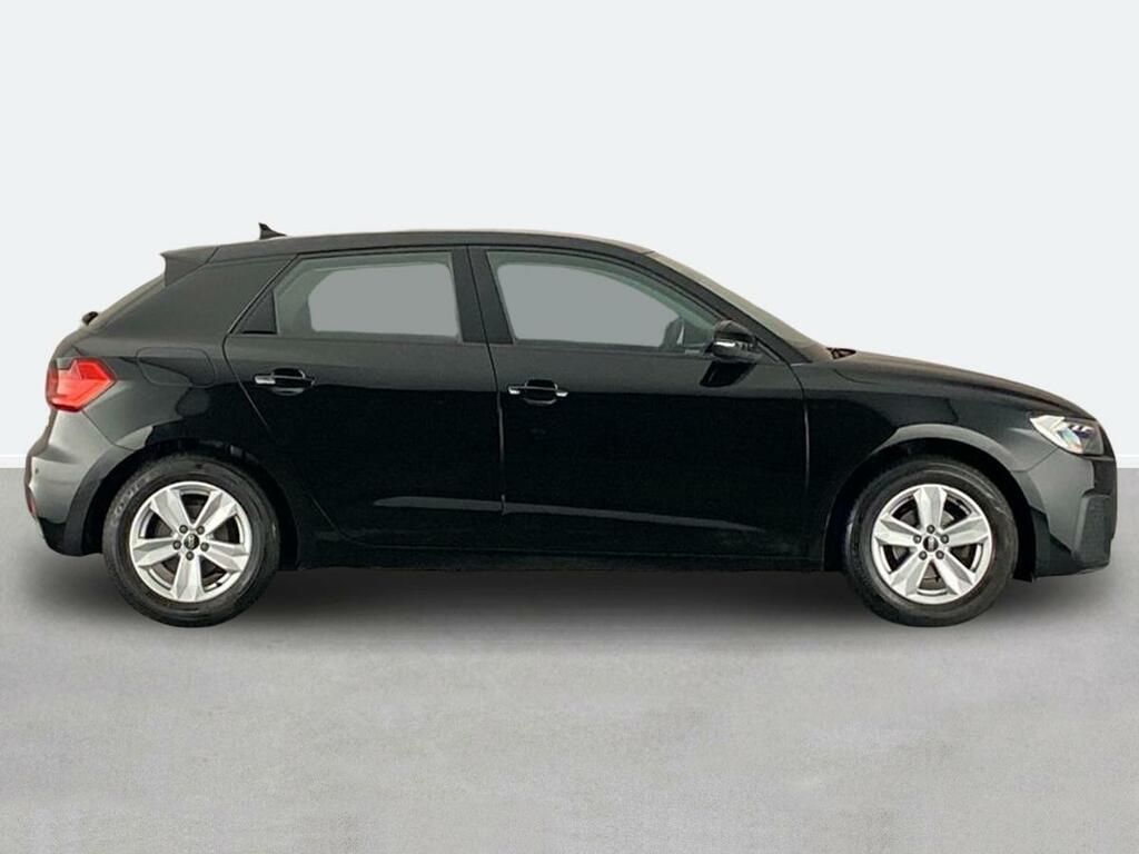 Audi A1 25 Tfsi Technik LM22XLV Black #2
