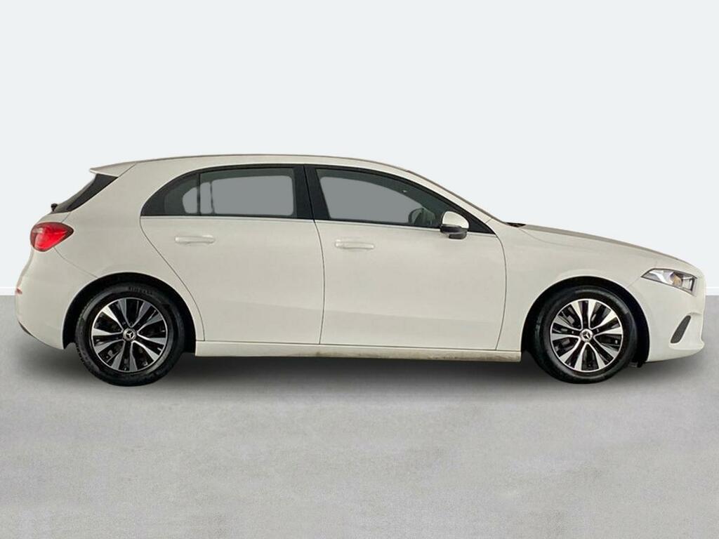 Mercedes-Benz A Class A180 Se WA71NVX White #2