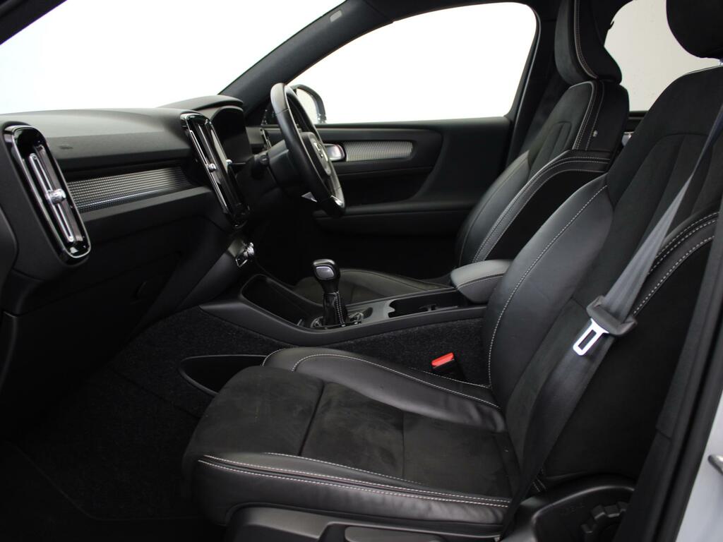 Volvo XC40 R-design B4 Mhev Aut Silver #10