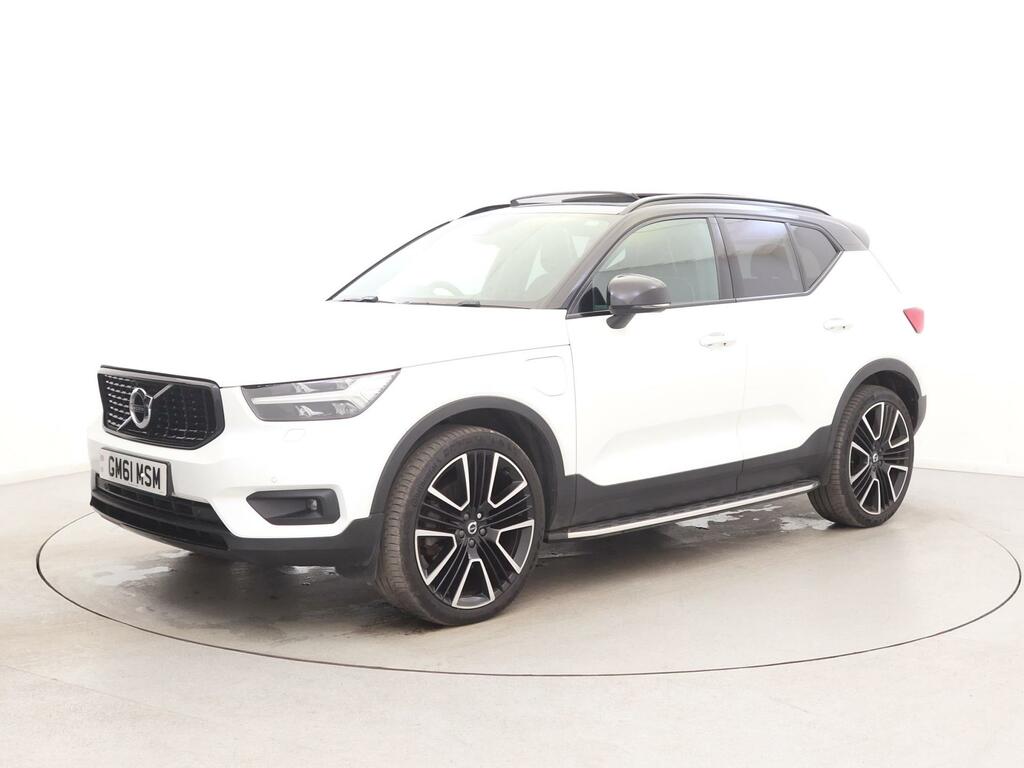 Volvo XC40 1.5 T5 Recharge Phev R Design Pro White #3