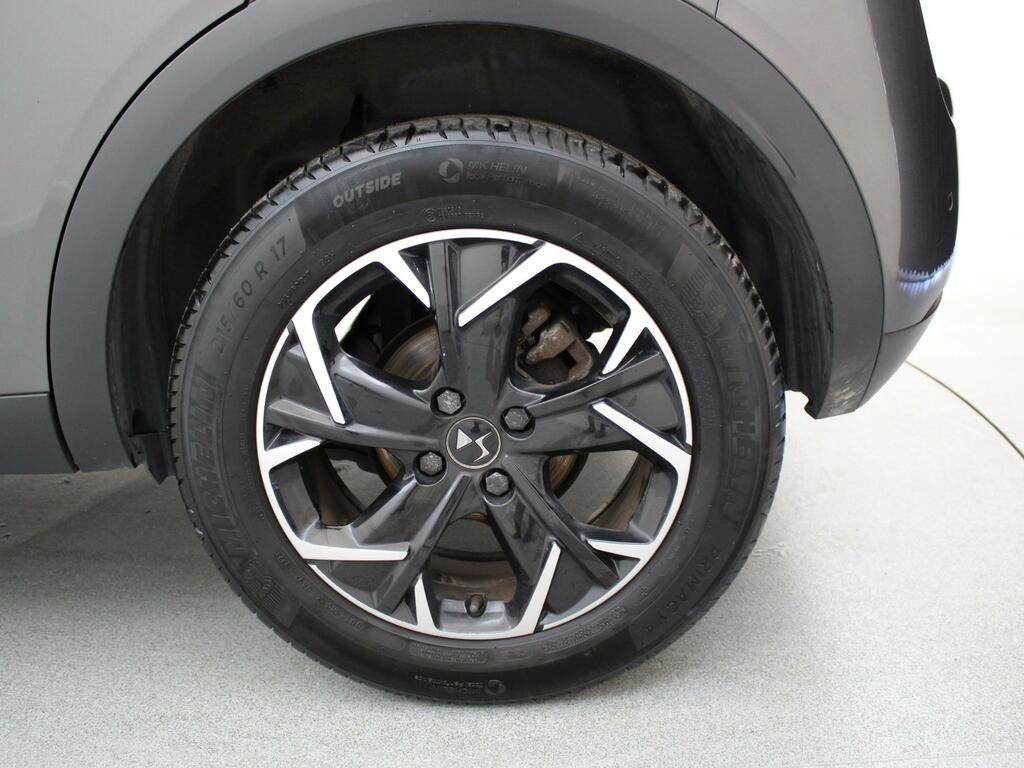 DS DS 3 1.2 Puretech Performance Line Eat6 Black #38