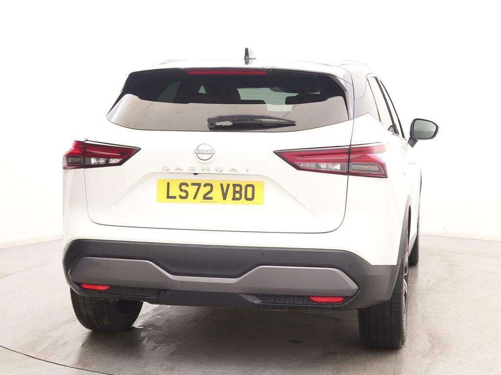 Nissan Qashqai 1.3 Dig-t Mh 158 Tekna 4Wd Xtronic White #6