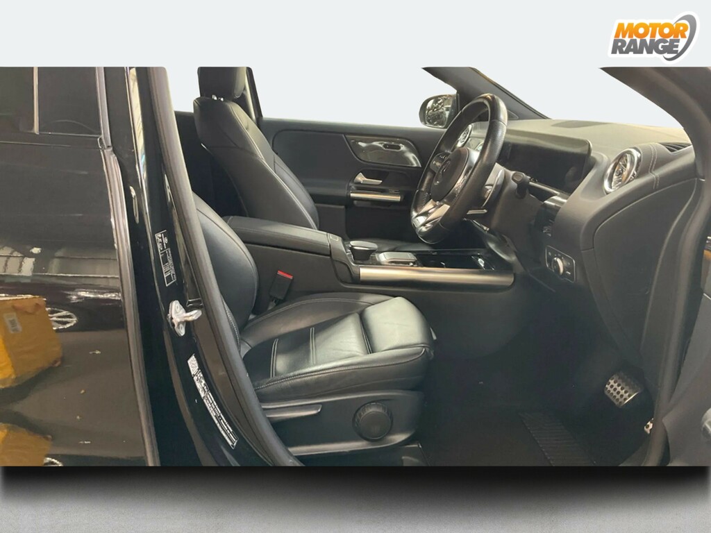Mercedes-Benz GLA Class Exclusive Edition Grey #8