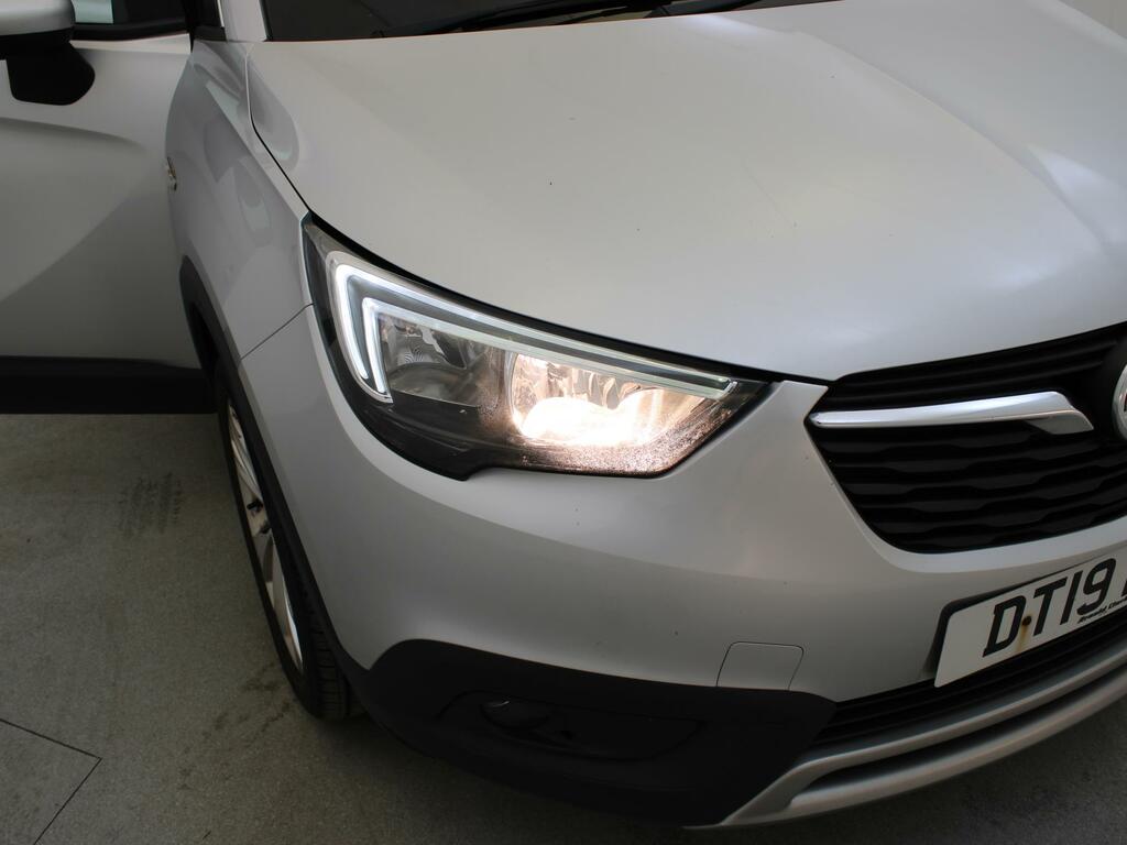 Vauxhall Crossland X Elite White #27