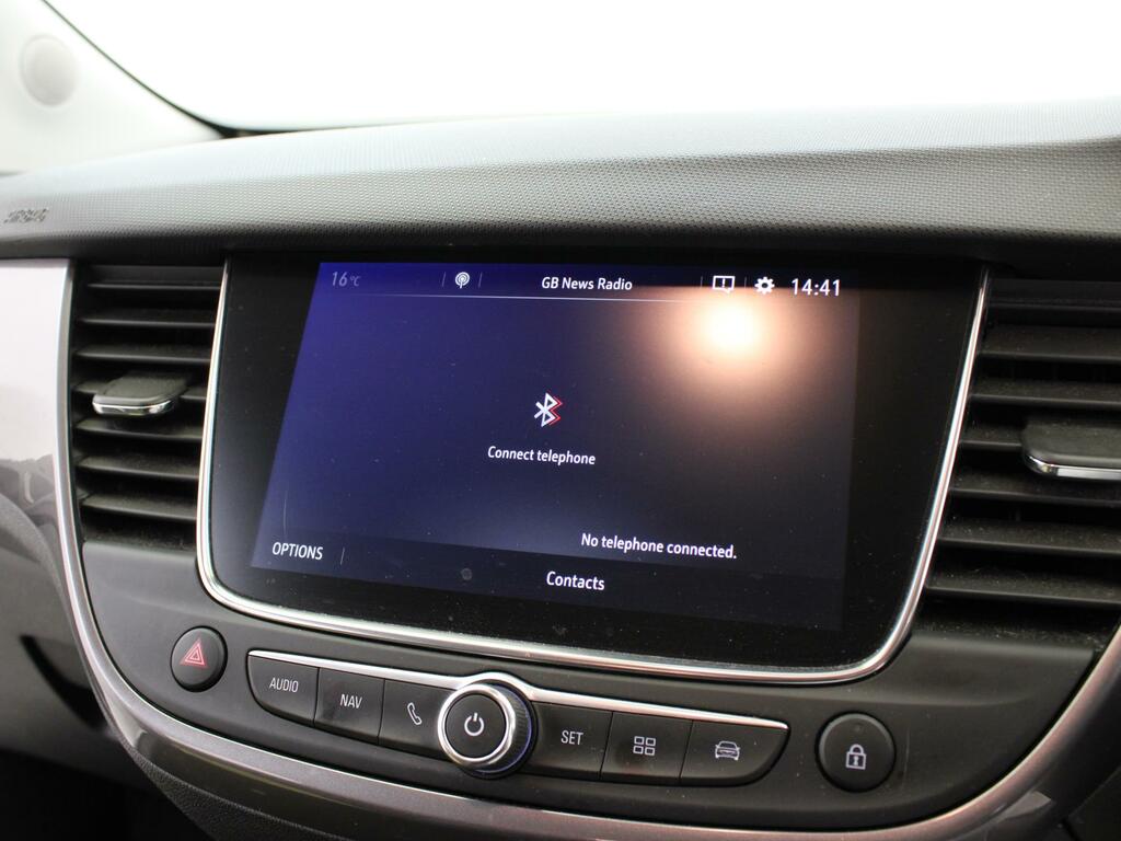 Vauxhall Crossland X Elite White #14