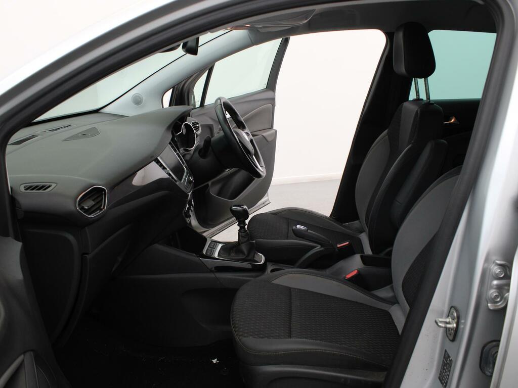 Vauxhall Crossland X Elite White #9