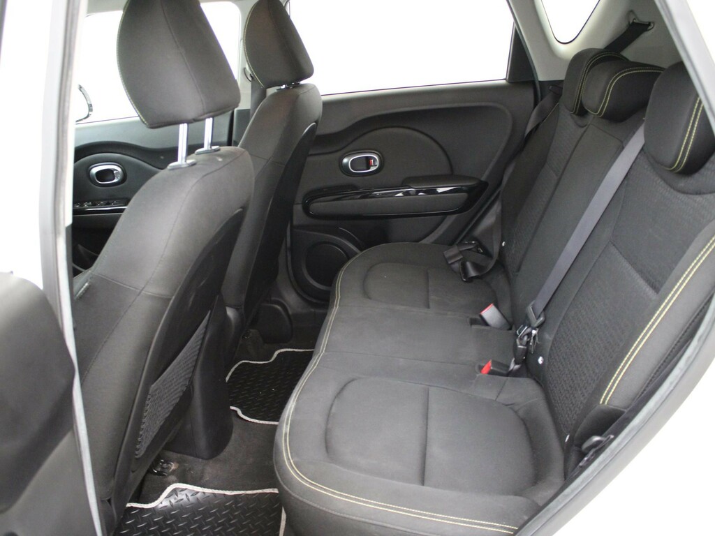 Kia Soul Connect Plus Red #8