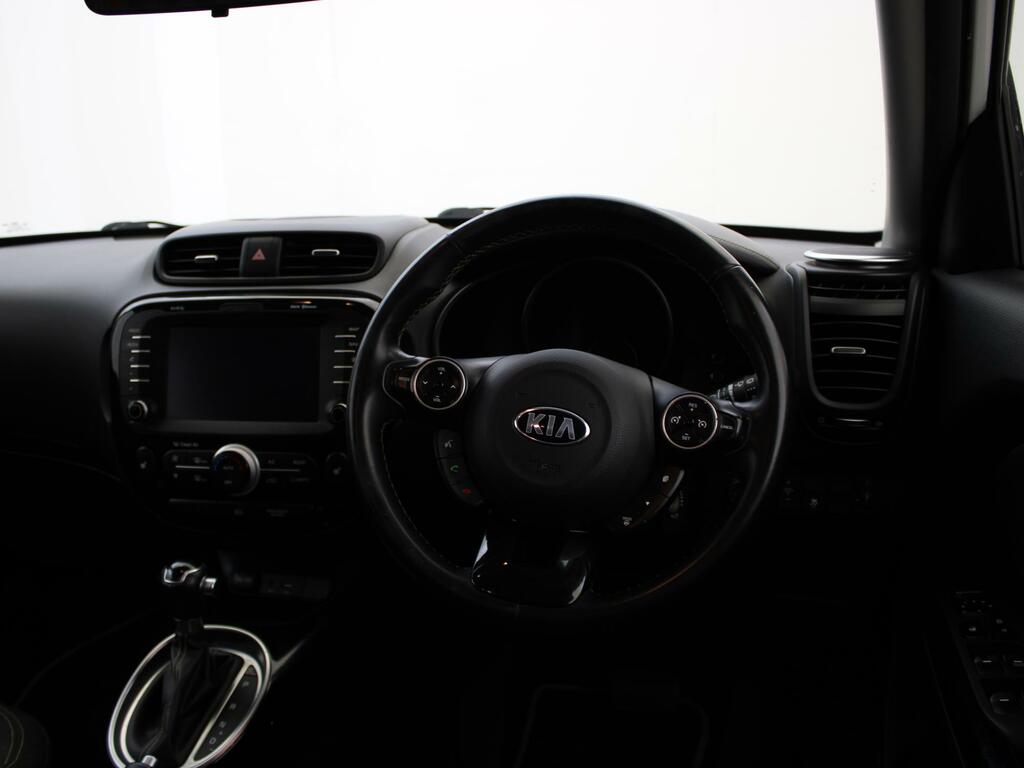 Kia Soul Connect Plus Red #10