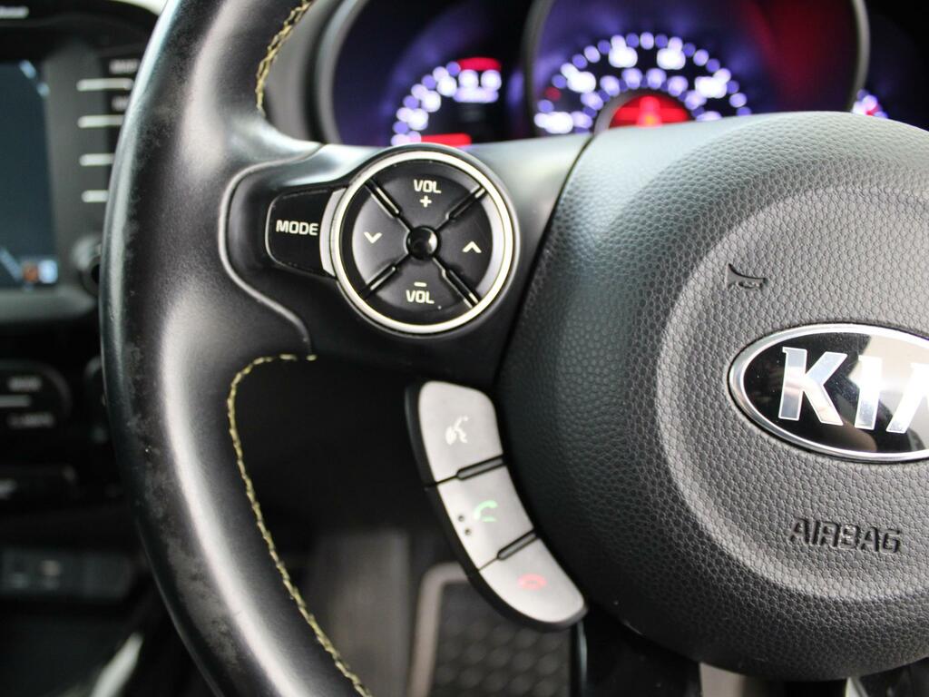Kia Soul Connect Plus Red #27