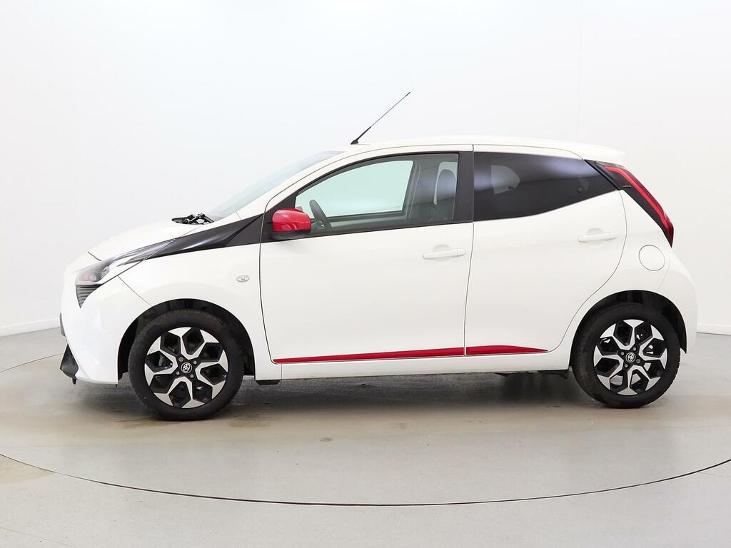 Toyota Aygo 1.0 Vvt-i X-trend White #4