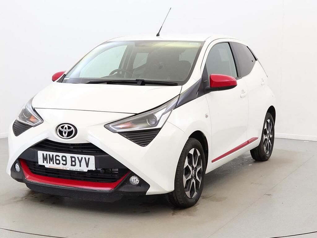Toyota Aygo 1.0 Vvt-i X-trend White #3
