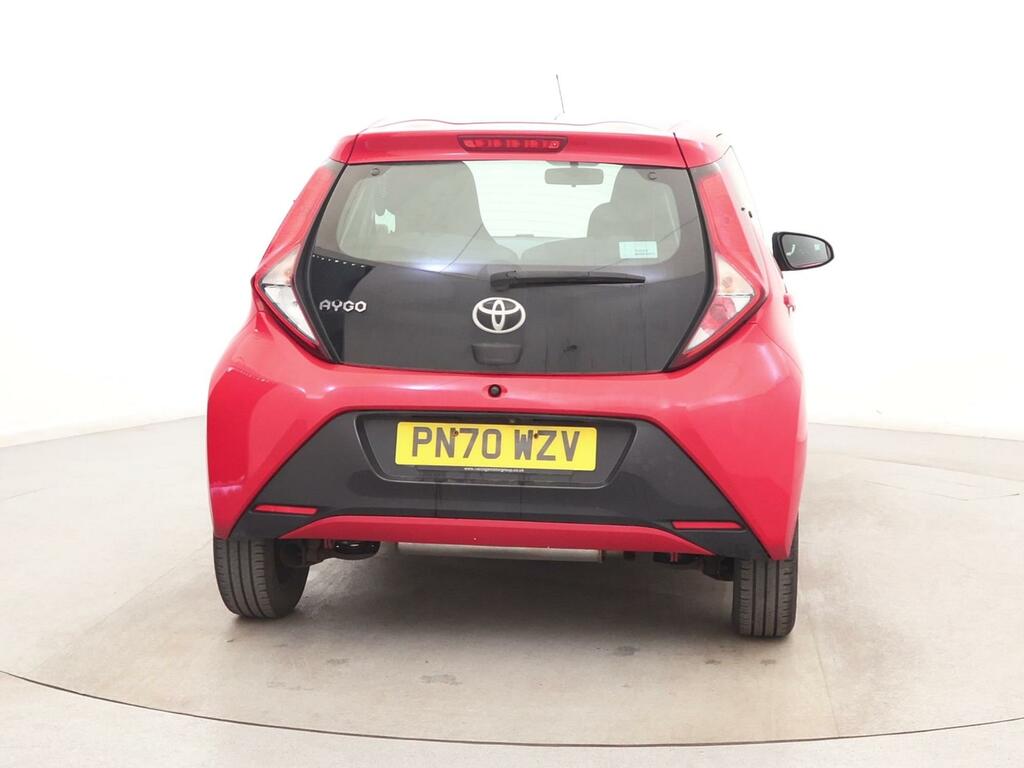 Toyota Aygo 1.0 Vvt-i X-play Red #6
