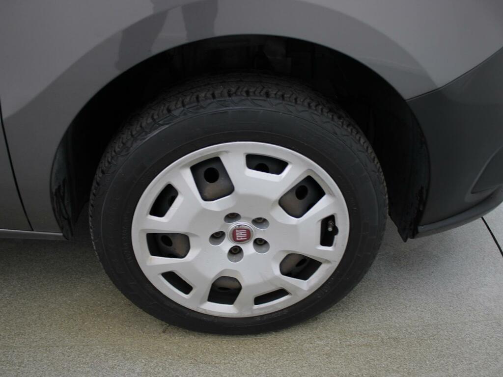 Fiat Doblo Easy White #44