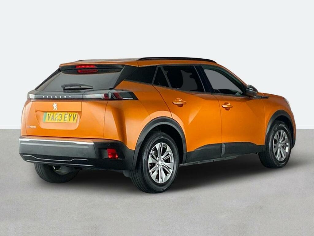 Peugeot e-2008 100Kw Active Premium 50Kwh VA23EYV Orange #3