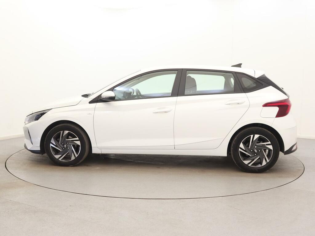 Hyundai I20 1.0T Gdi 48V Mhd Se Connect White #4
