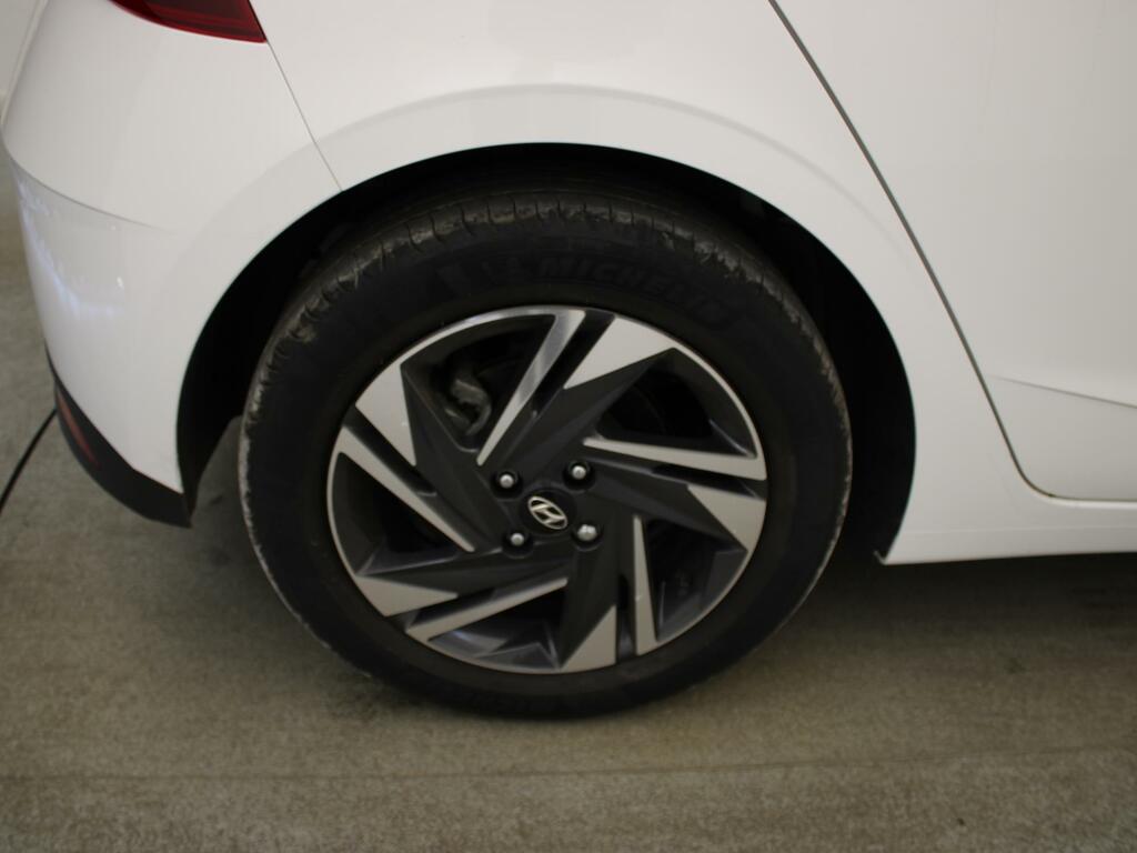 Hyundai I20 Hatchback Silver #34