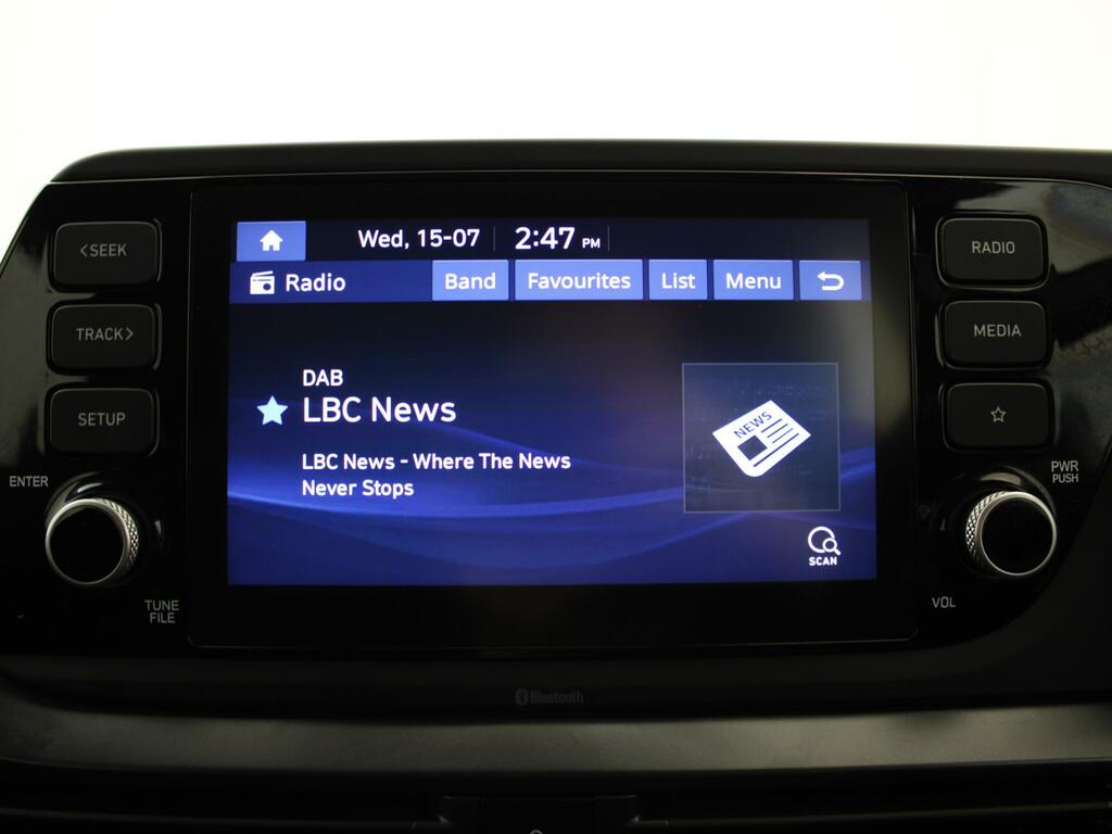 Hyundai I20 Hatchback Silver #19