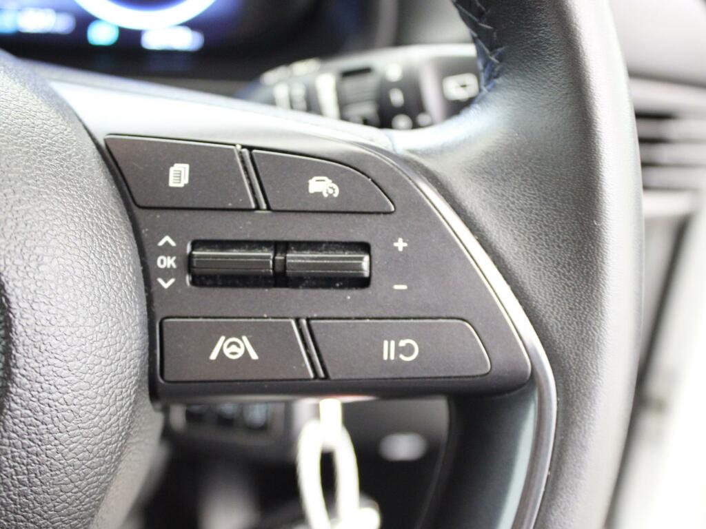 Hyundai I20 Hatchback Silver #26
