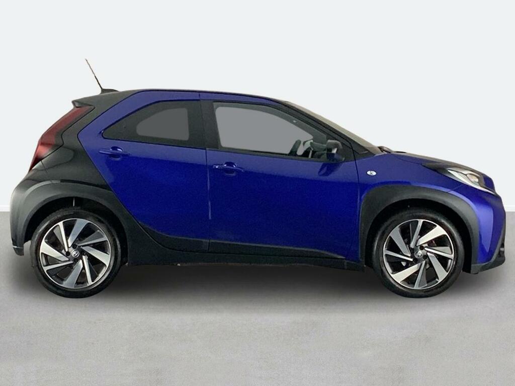 Toyota Aygo X 1.0 Vvt-i Exclusive Blue #2