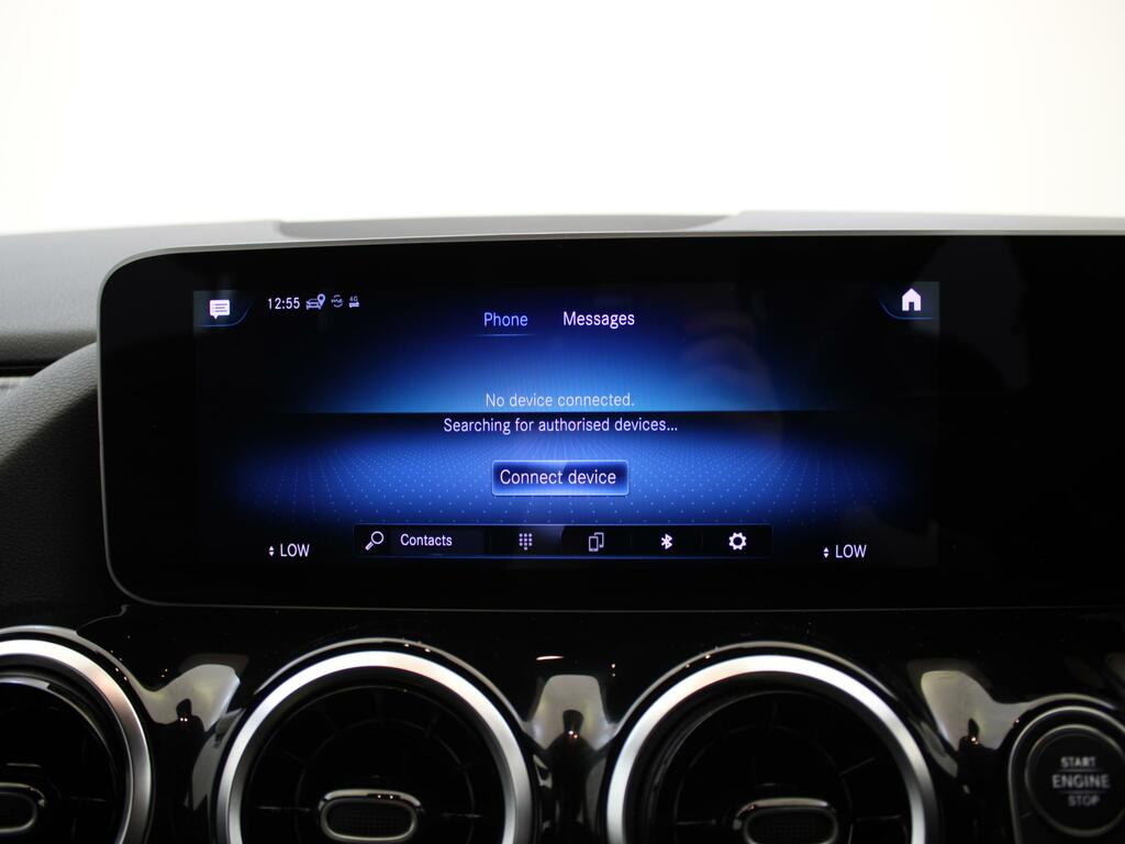 Mercedes-Benz B Class Amg Line Red #19