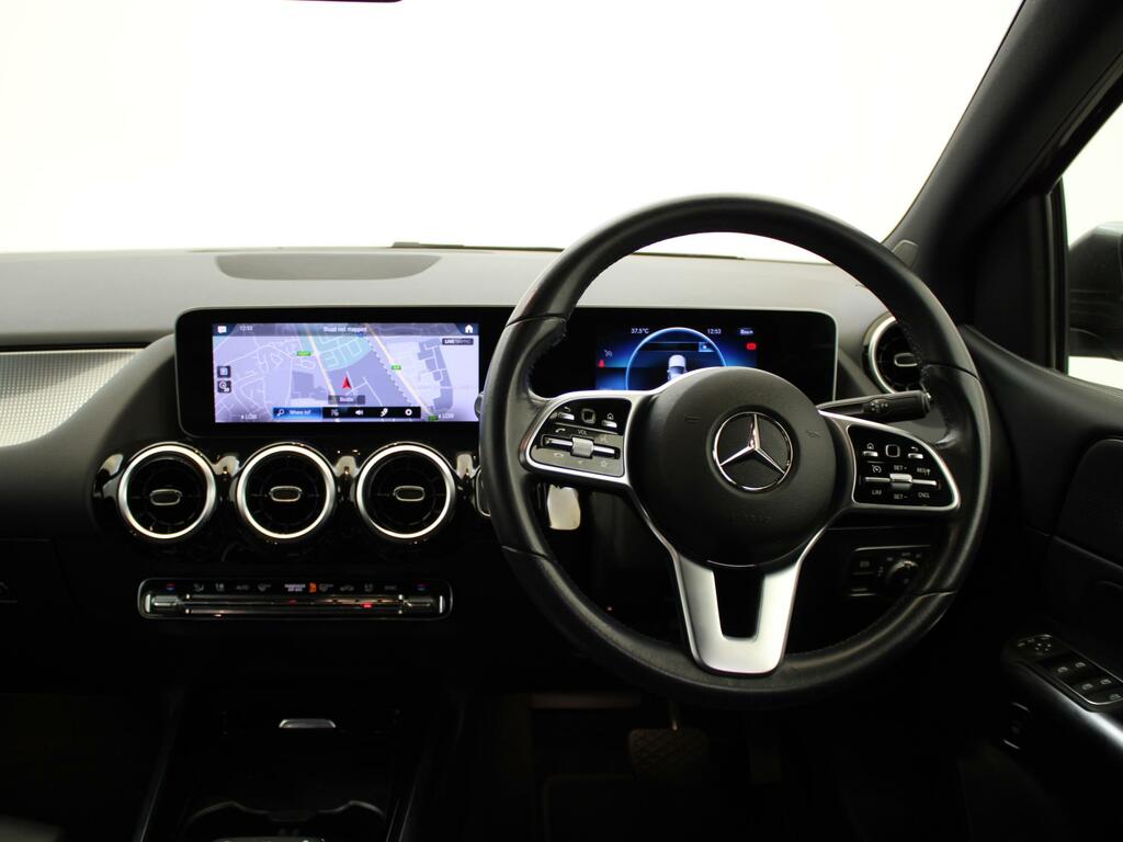 Mercedes-Benz B Class Amg Line Red #13