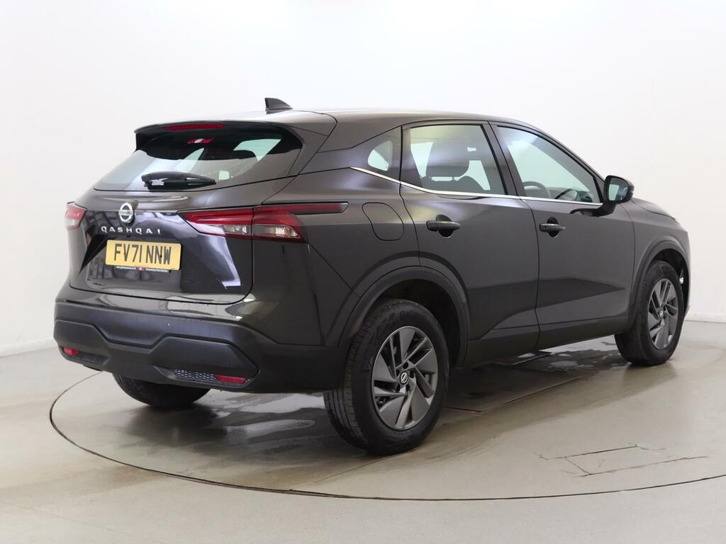 Nissan Qashqai 1.3 Dig-t Mh 158 Acenta Premium Xtronic Black #5