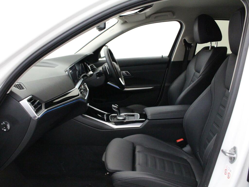BMW 3 Series 320I M Sport Step Techplus Pack White #10