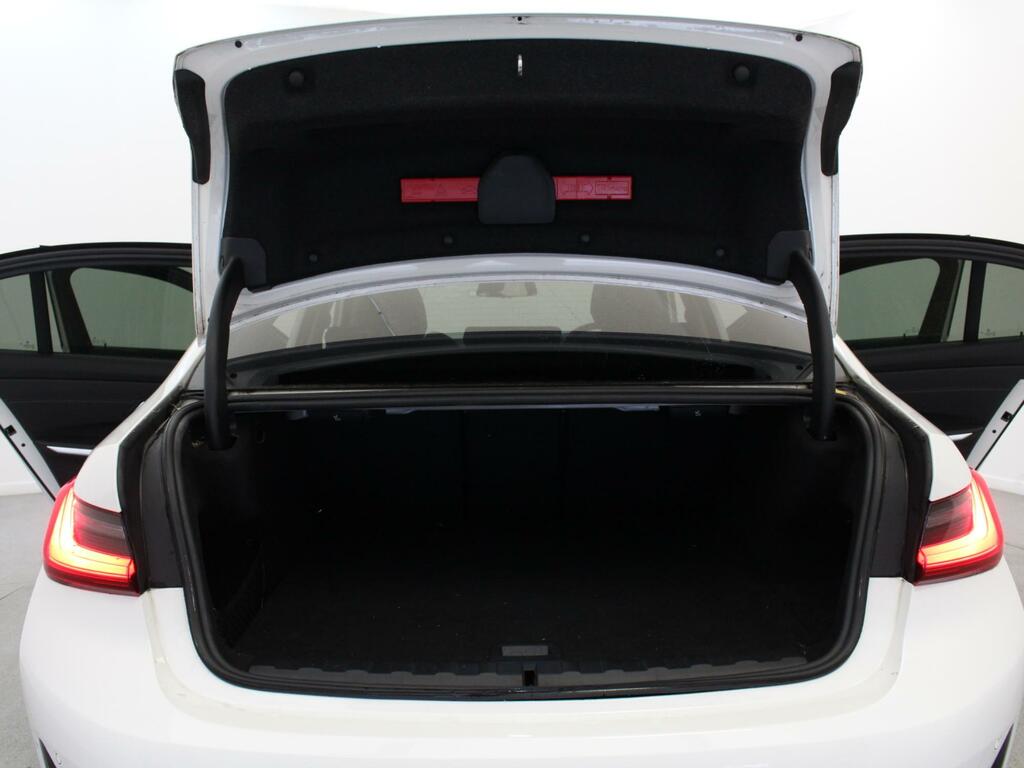 BMW 3 Series 320I M Sport Step Techplus Pack White #43