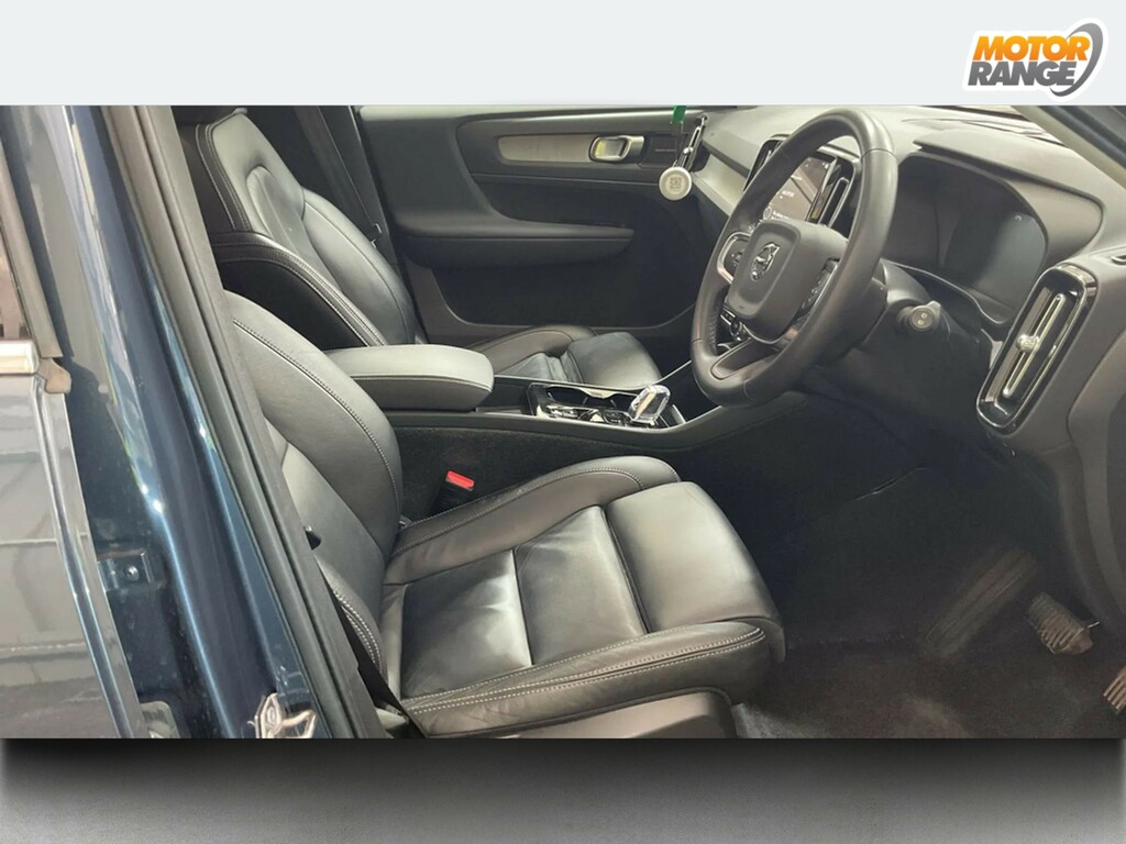 Volvo XC40 R-design, T3 Blue #8