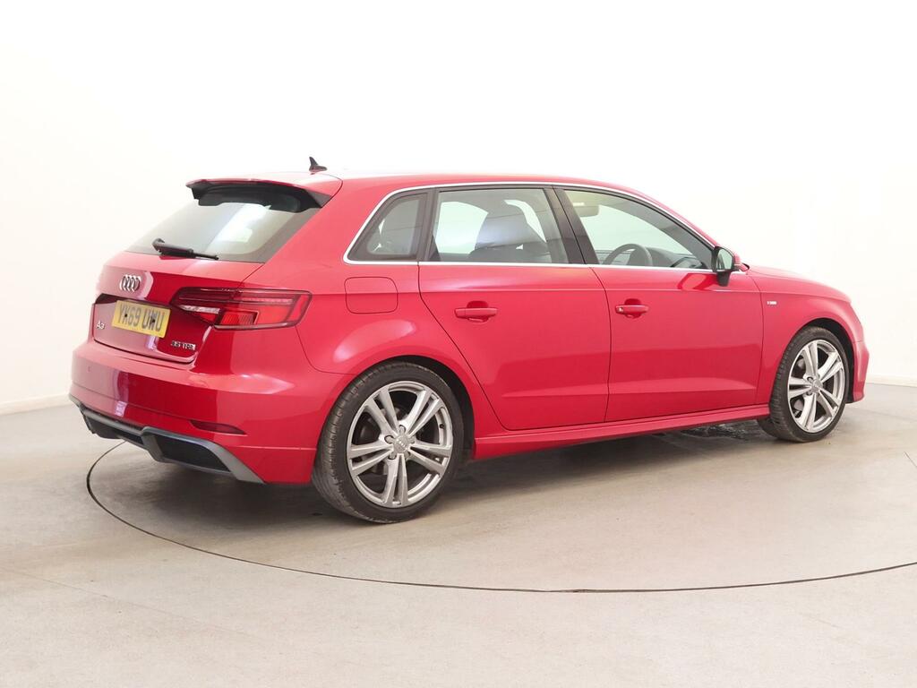 Audi A3 35 Tfsi S Line S Tronic YK69UWU Red #5