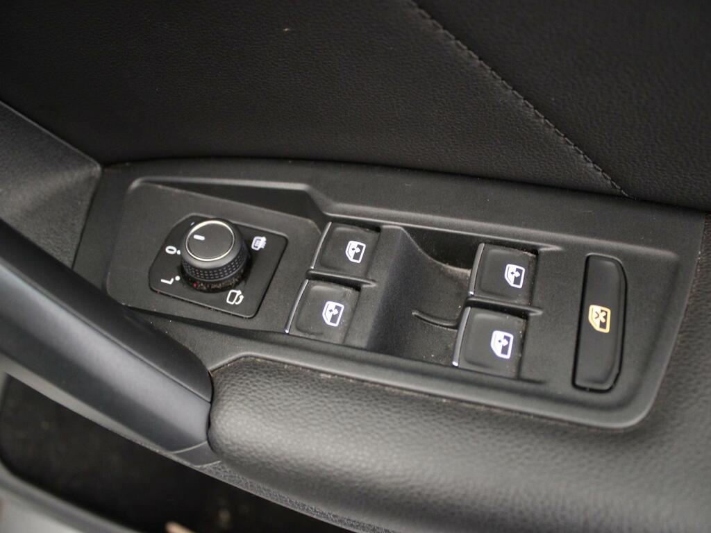 Seat Tarraco 1.5 Ecotsi Se Silver #37