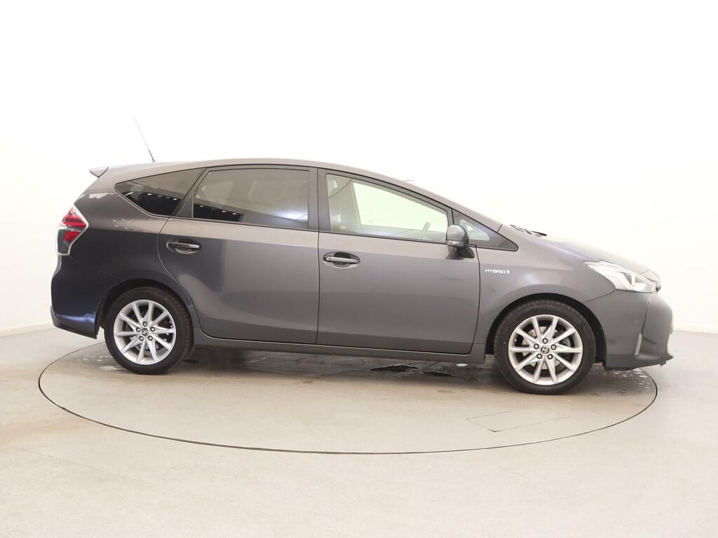 Toyota Prius+ Prius Excel Red #8