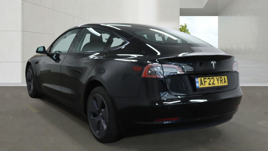 Tesla Model 3 Standard Plus Black #3