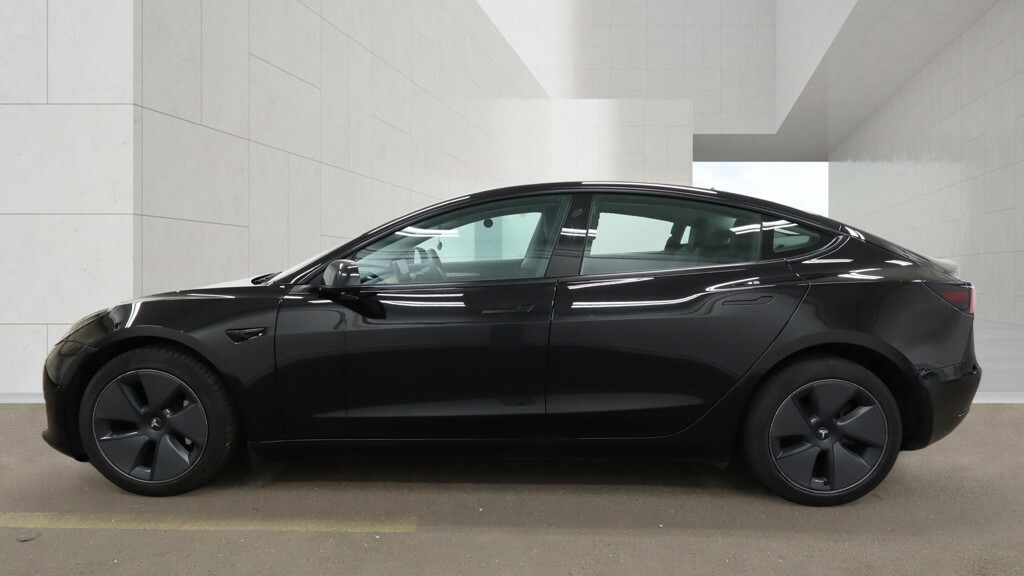 Tesla Model 3 Standard Plus Black #6