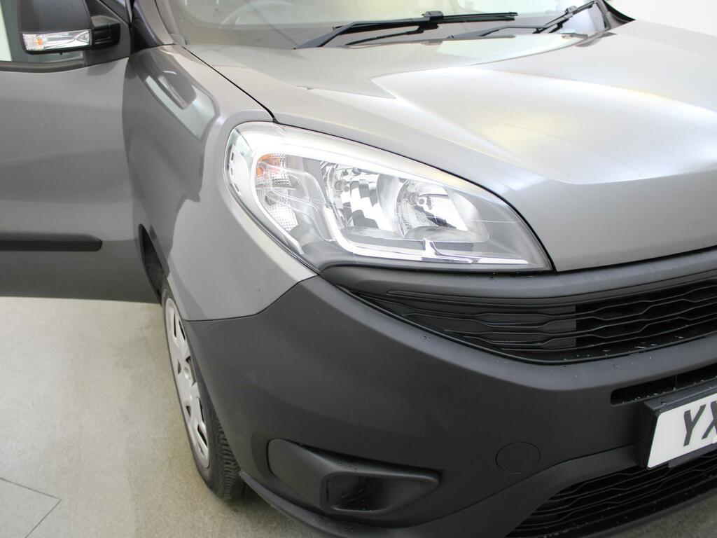 Fiat Doblo  White #43