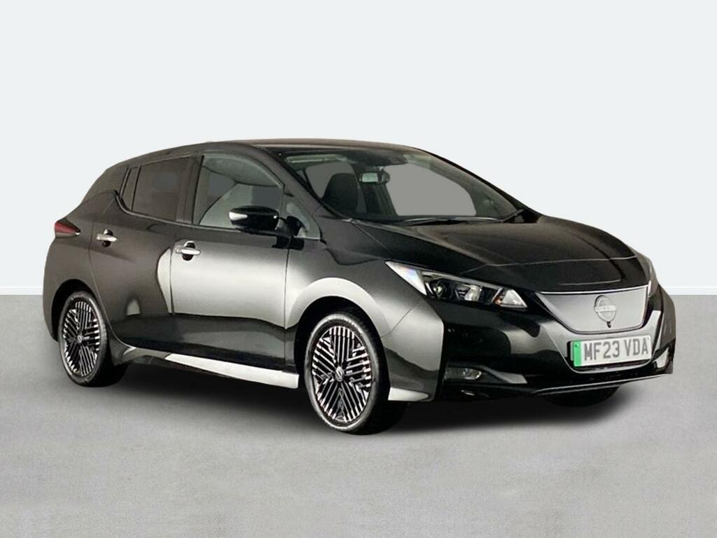 Nissan Leaf 110Kw N-connecta 39Kwh Black