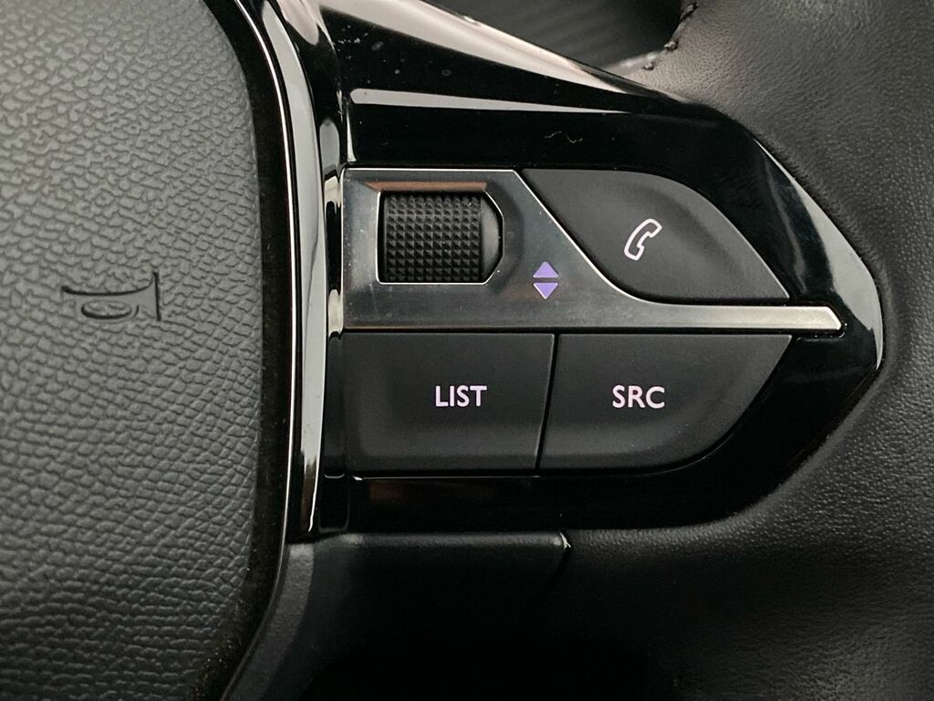 Peugeot 2008 1.2 Puretech Active Blue #19
