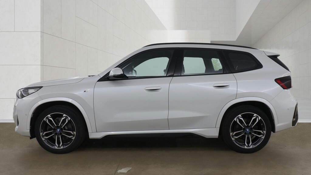 BMW iX1 230Kw Xdrive30 M Sport 65Kwh White #6