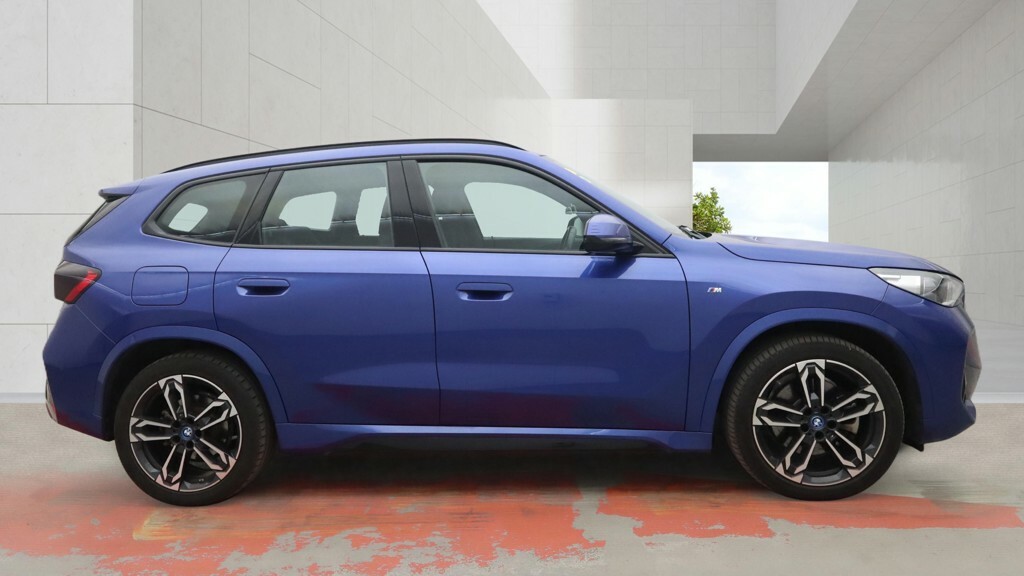 BMW iX1 230Kw Xdrive30 M Sport 65Kwh Blue #5