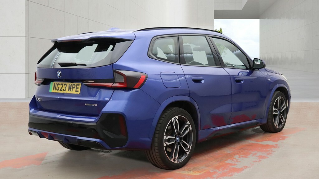 BMW iX1 230Kw Xdrive30 M Sport 65Kwh Blue #4
