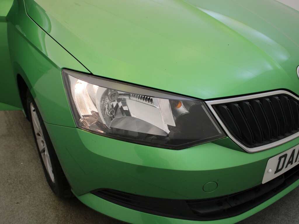 Skoda Fabia Se L Tdi Silver #23