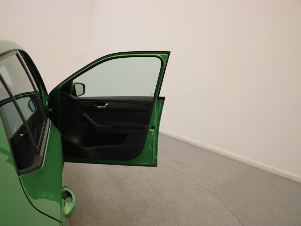 Skoda Fabia Se L Tdi Silver #21