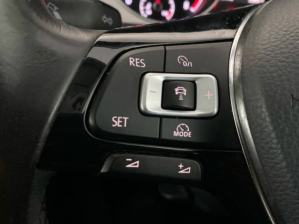 Volkswagen Golf Golf Match Edition Tsi Bluemotion Technology S-a Grey #19